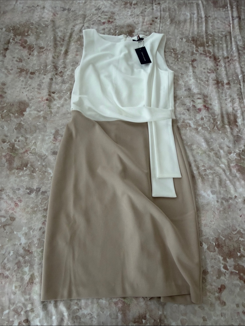 Tommy Hilfiger White and Beige Two-Tone Sleeveless Midi Dress with Waist Tie
